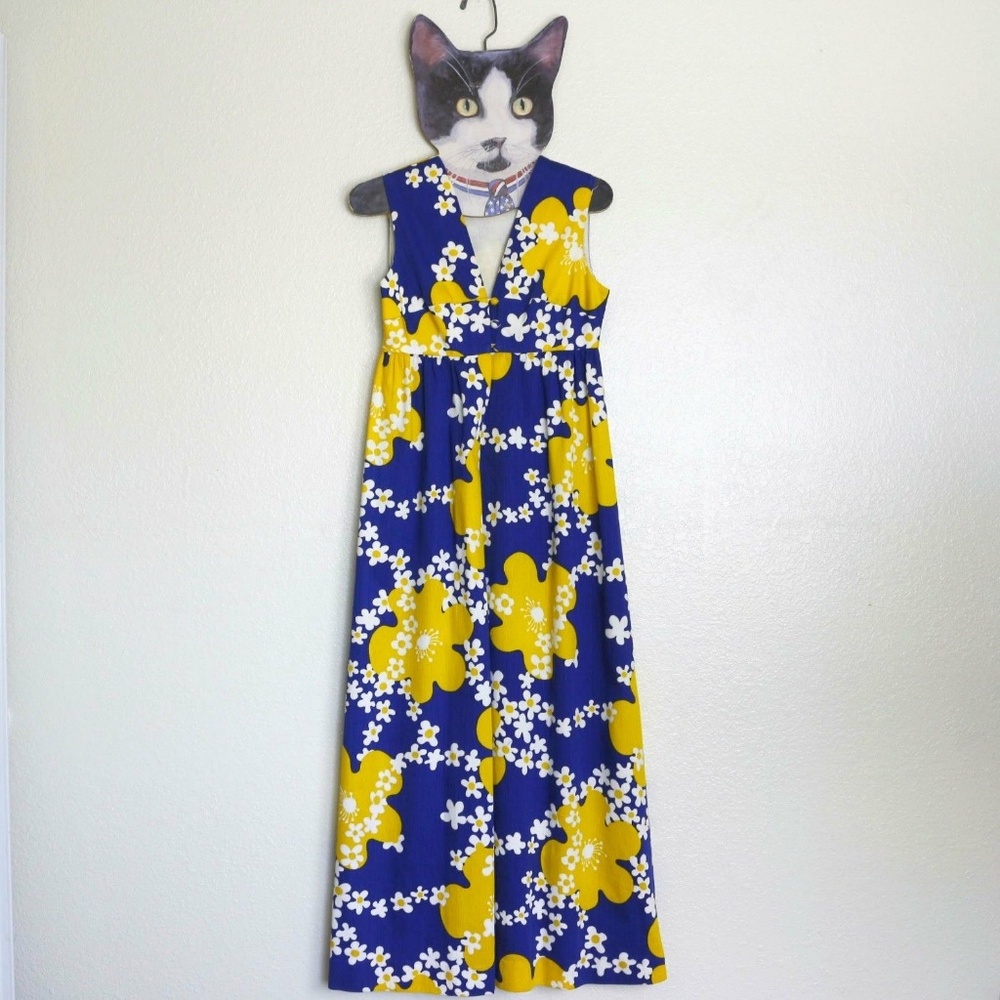 Vintage 60s Hawaiian Psychedelic Floral Dress XS S